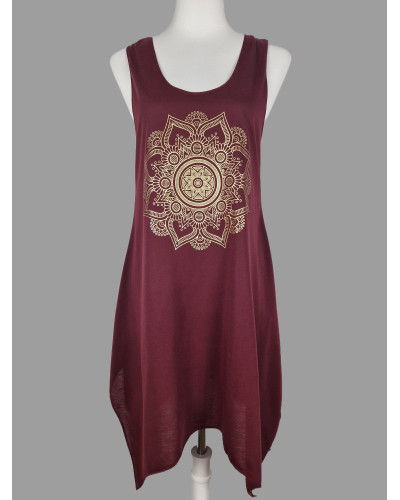 Robe bordeau mandala or